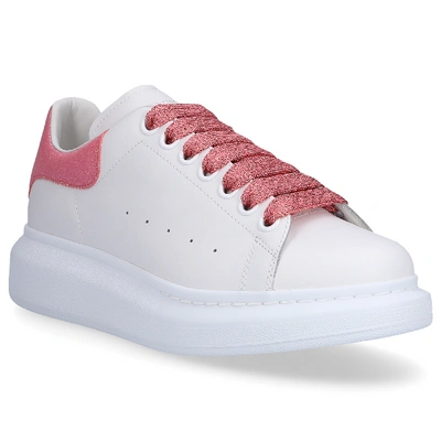 Shop Alexander Mcqueen Low-top Sneakers Larry In Pink