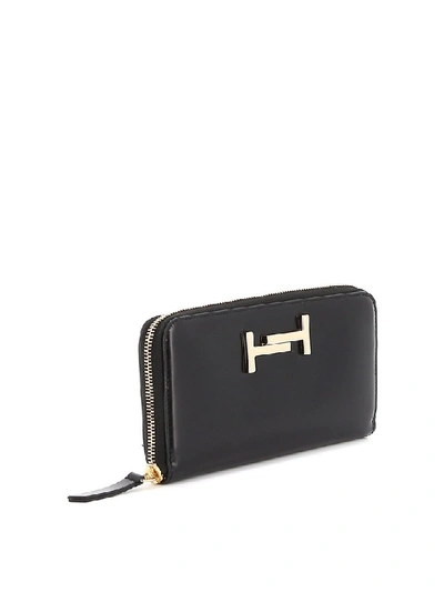 Shop Tod's Double T Zip In Black