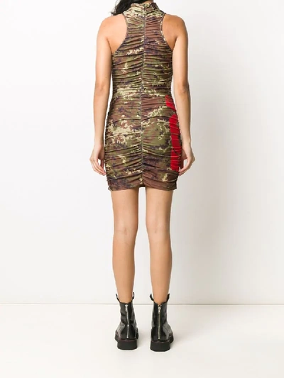 Shop Gcds Kleid Mit Camouflage-print In Green