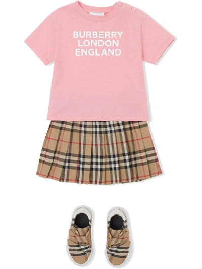 Shop Burberry Logo Print T-shirt In Pink