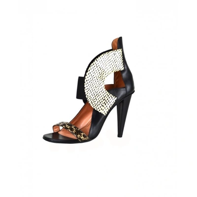 Pre-owned Roland Mouret Leather Sandals In Multicolour