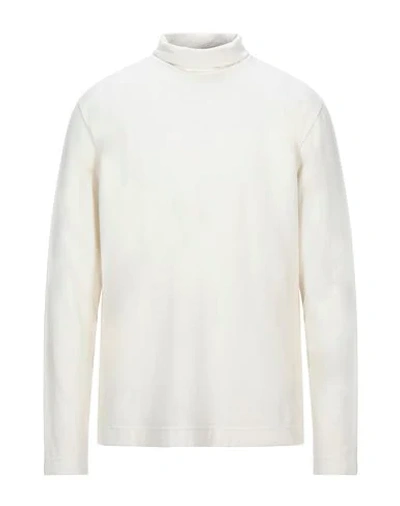 Shop Circolo 1901 Man T-shirt Ivory Size S Cotton, Elastane In White