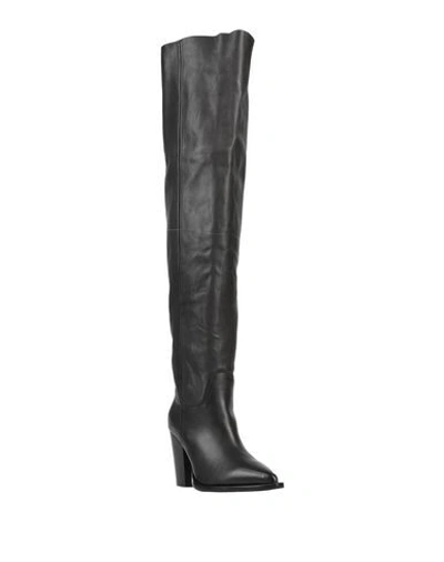 Circus Hotel Knee Boots In Black