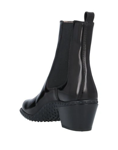 Tod's Leather Bootie In Black