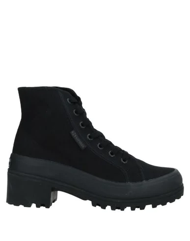 superga logo boot