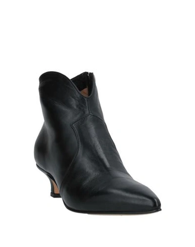 Pomme D'or Ankle Boot In Black