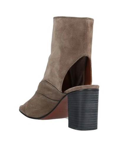 Shop Chloé Woman Ankle Boots Khaki Size 10 Soft Leather