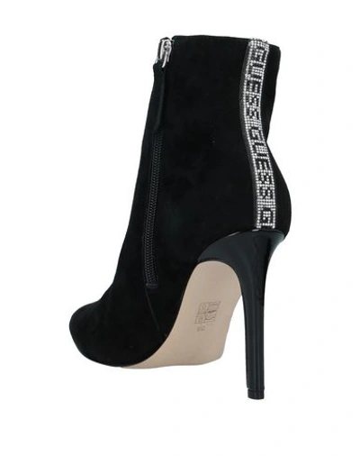 Guess Ankle Boots In Black