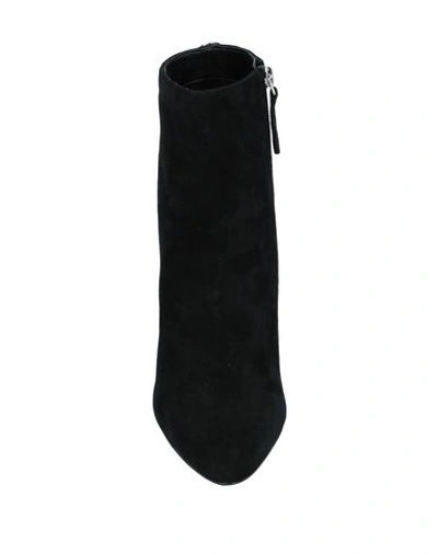 Guess Ankle Boots In Black