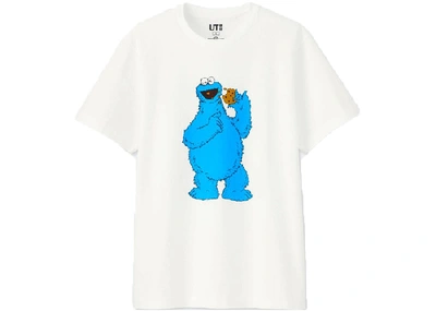 Pre-owned Kaws X Uniqlo X Sesame Street Cookie Monster Tee (japanese Sizing) White