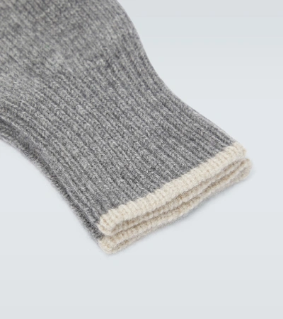 Shop Brunello Cucinelli Cashmere Knitted Gloves In Grey