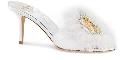 Shop Louis Vuitton Lv Marilyn Mules In Blanc