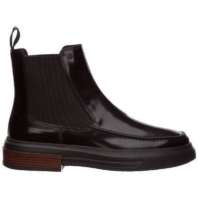 Shop Tod's Gommino Ankle Boots In Nero