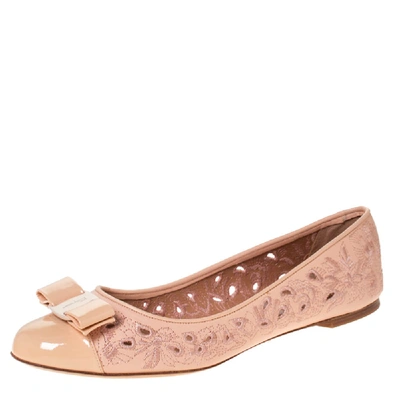 Pre-owned Ferragamo Beige Laser Cut Embroidered Leather Varina Bow Cap Toe Ballet Flats Size 40.5