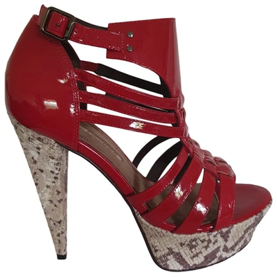 Pre-owned Buffalo Red Patent Leather Sandals