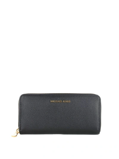 Shop Michael Kors Bedford Leather Zipped Wallet In Black