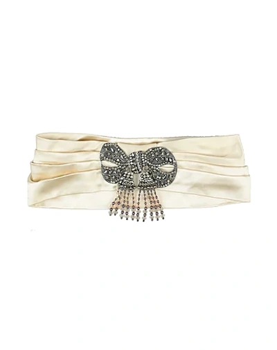 Shop Gucci Hair Accessory In Ivory
