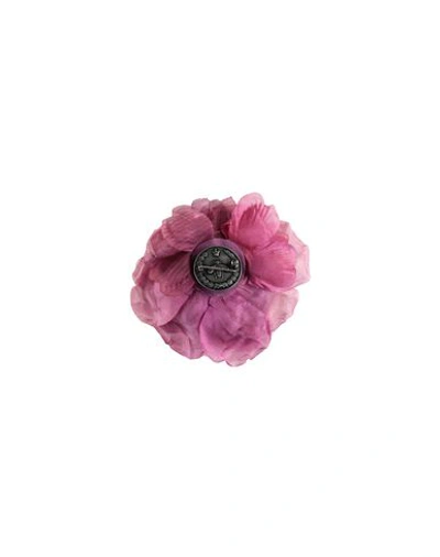 Shop Gucci Brooch In Mauve