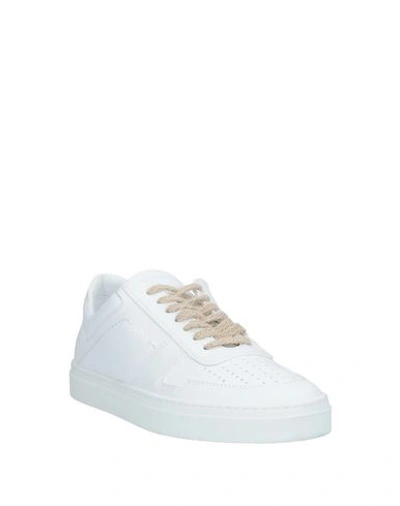 Yatay Sneakers In White