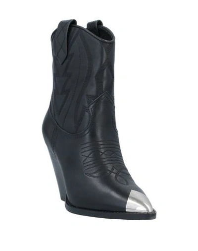 Shop Lola Cruz Woman Ankle Boots Black Size 10 Soft Leather