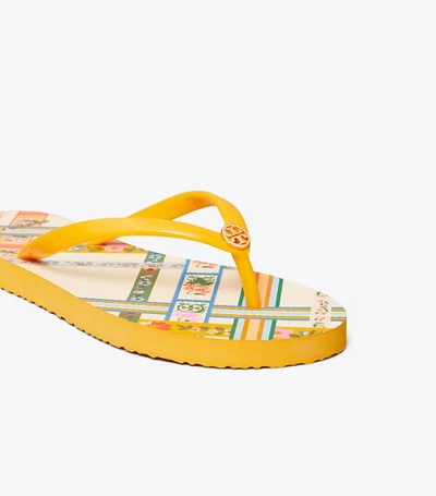 Shop Tory Burch Printed Thin Flip-flop In Gold Crest/ribbon Weave