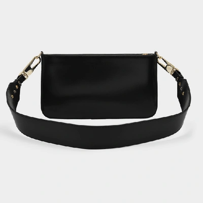 Shop Chylak Tasche Glossy Aus Schwarzem Leder In Black