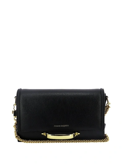 Shop Alexander Mcqueen The Story Chain Shoulder Bag In Black