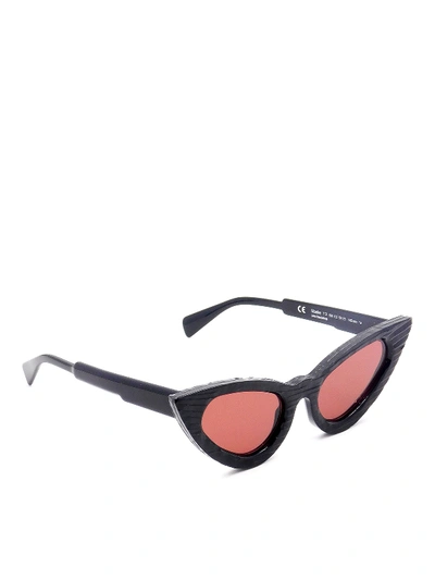 Shop Kuboraum Slate Effect Cat-eye Sunglasses In Black