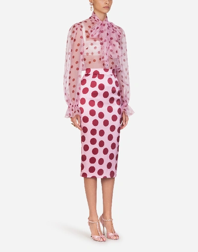 Shop Dolce & Gabbana Polka-dot Print Satin Longuette Skirt In Pink