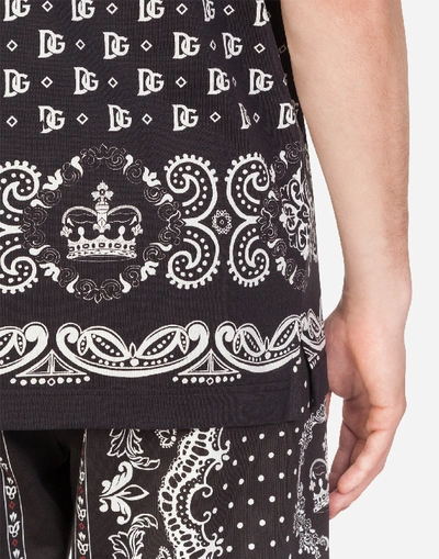 Shop Dolce & Gabbana Cotton T-shirt In Bandana Print In Black