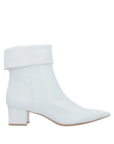Shop Alexandre Birman Woman Ankle Boots White Size 12 Soft Leather