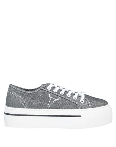 Shop Windsor Smith Sneakers In Silver