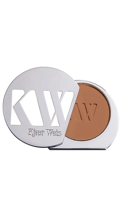 KJAER WEIS POWDER BRONZER 古铜色 – REVEL