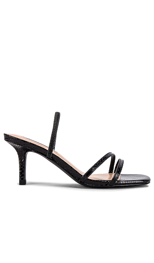 steve madden strappy heels