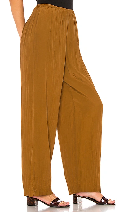 Shop Vince Crinkle Pull On Pant In Teakwood