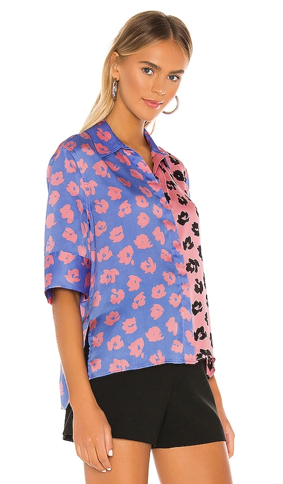 Shop Equipment Quesnel Top In Sahara Sky & Abricot Rose