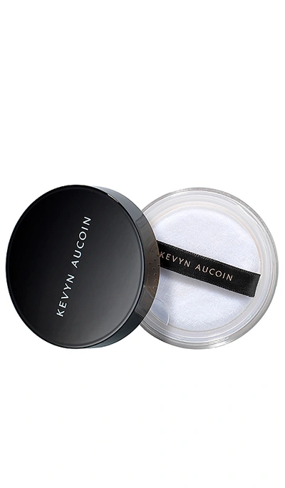 Kevyn Aucoin Loose Powder In Universal