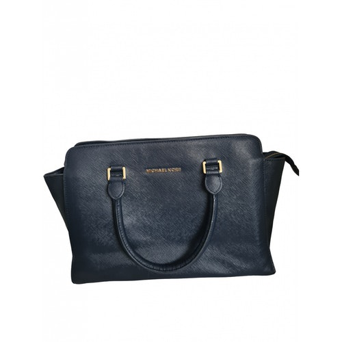 michael kors selma navy