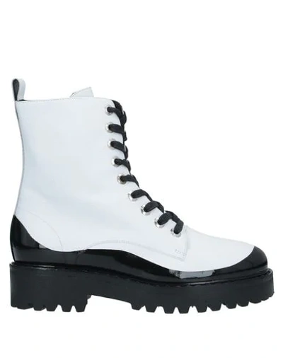 Shop N°21 Ankle Boots In White