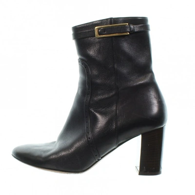 Pre-owned Ferragamo Leather Ankle Boots In Black