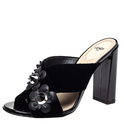 Pre-owned Fendi Black Velvet And Patent Leather Floral Applique Crisscross Sandals Size 38
