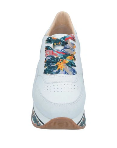 Hogan H427 Maxi Leather Sneaker In White