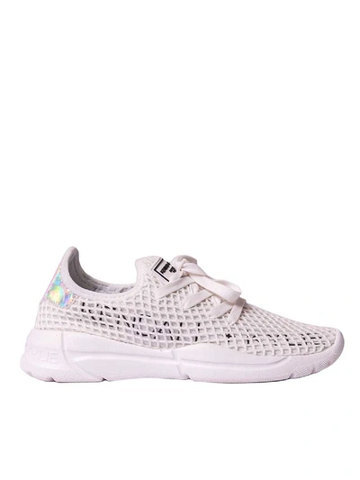 Shop Kendall + Kylie Sneakers Norad Bianche In White