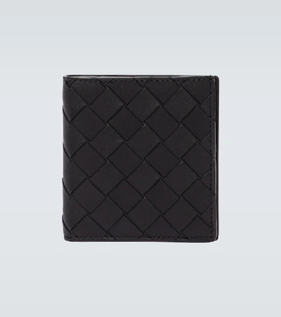 Bottega Veneta Folded Leather Wallet In Black