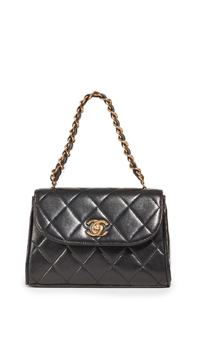 Pre-owned Chanel Black Lambskin Handbag