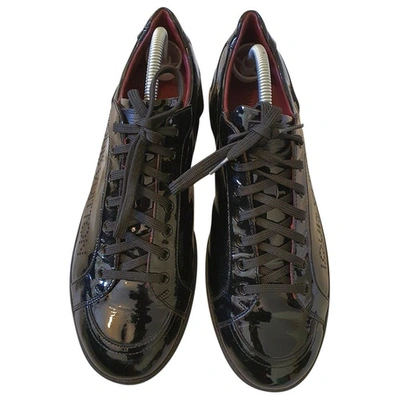 Leather low trainers Louis Vuitton Brown size 41.5 EU in Leather