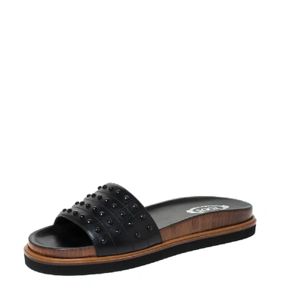 Pre-owned Tod's Black Leather Studded Flat Slides Size 39