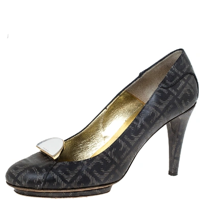 Pre-owned Fendi Dark Grey Ff Engraved Leather Mirror Logo Embellished Platform Pumps Size 38.5