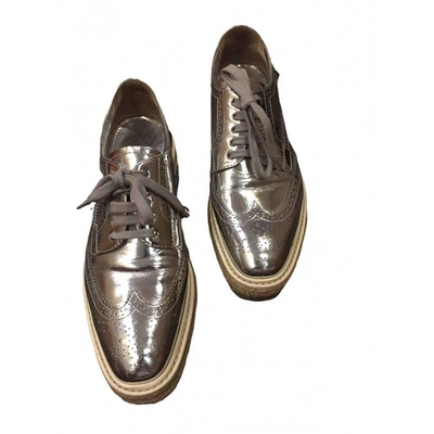 Pre-owned Prada Metallic Patent Leather Lace Ups