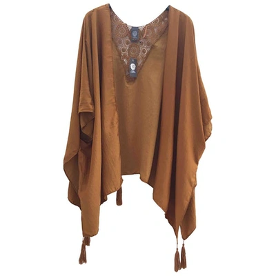 Pre-owned Vince Camuto Camel  Top
